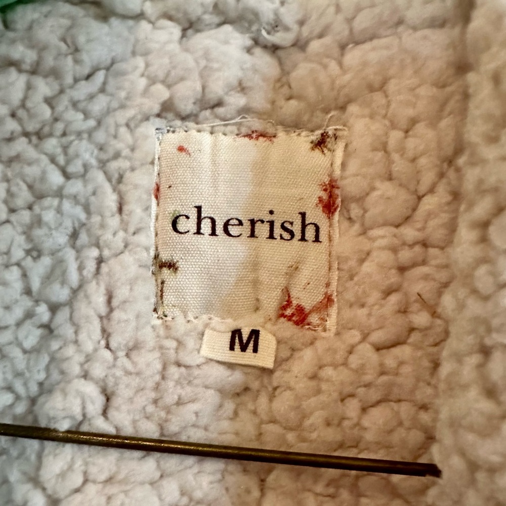 Cherish Faux Leather and Sherpa Vest Women’s Size Medium - Picture 3 of 6